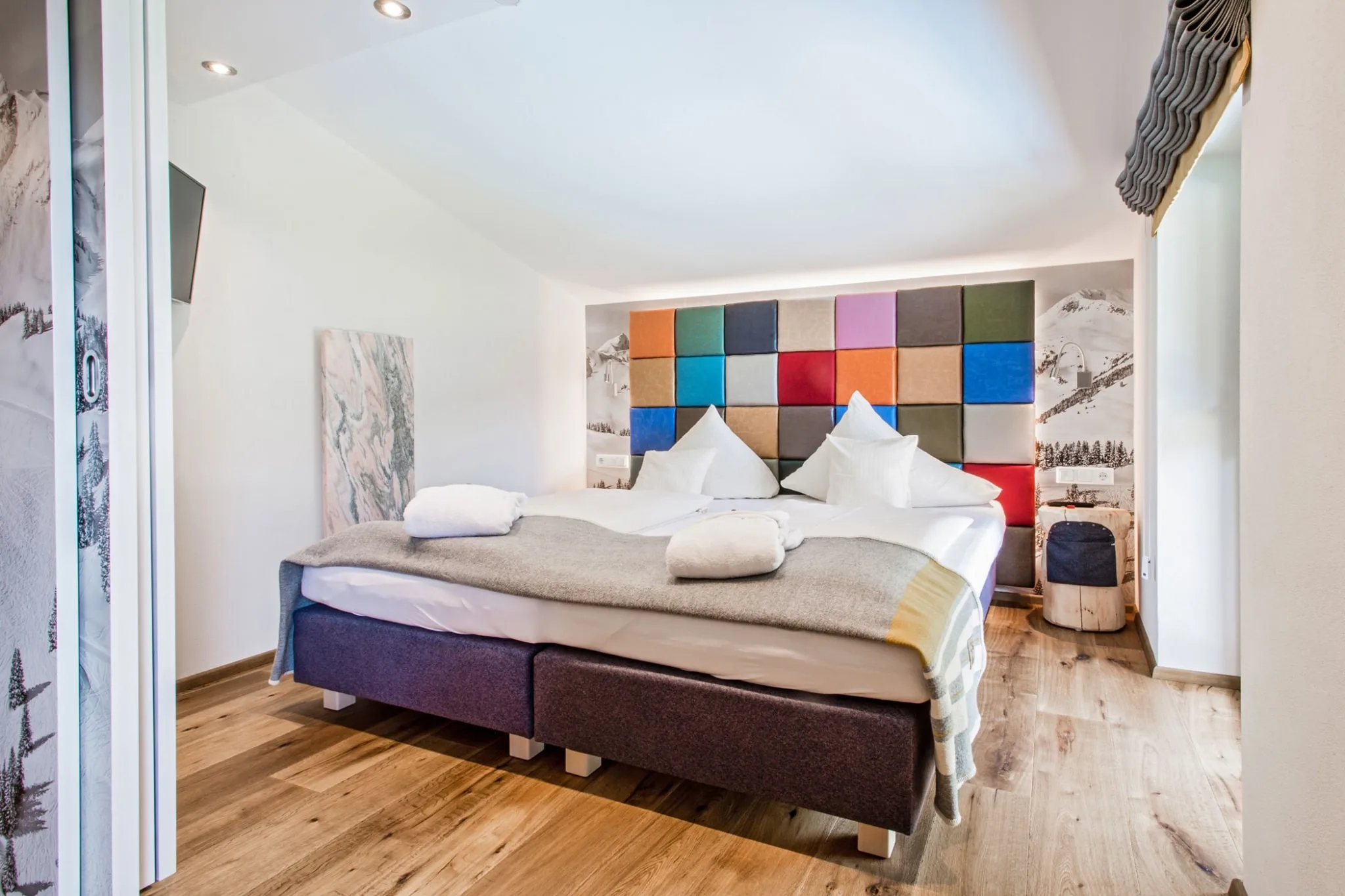 2470 Doppelbett