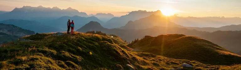Bergpanorama im Herbst Bergpanorama im Herbst bei Sonnenuntergang