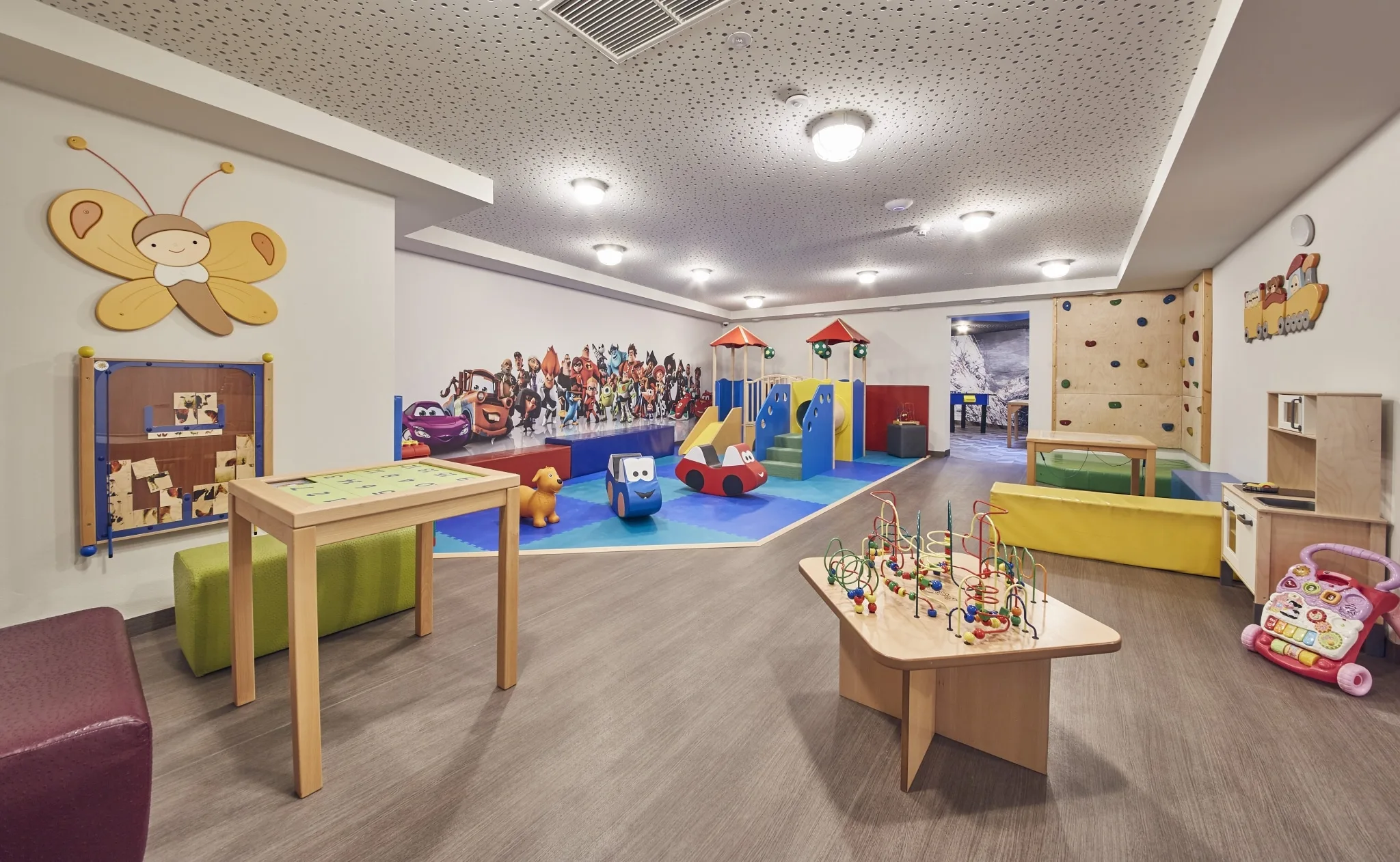 Kleinkind-Bereich in der Familien-Spielewelt Überblick über den Kleinkind-Bereich in der Familien-Spielewelt