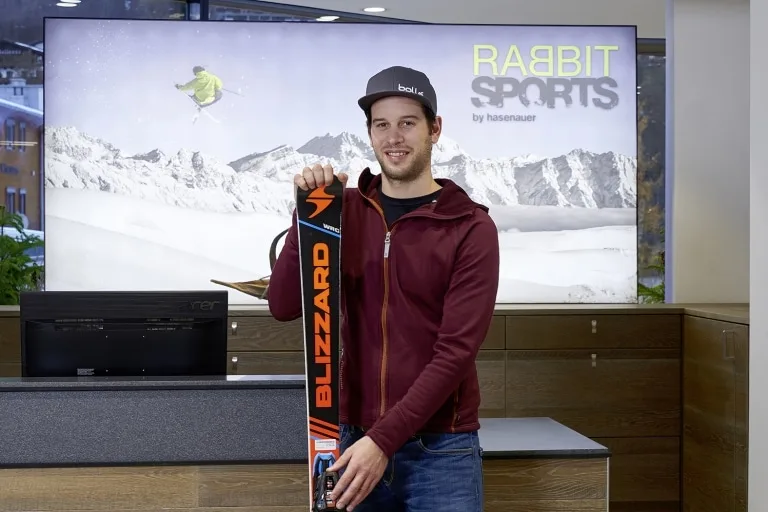 Hans Hasenauer von "Rabbit Sports" Hans Hasenauer im Sportshop "Rabbit Sports"